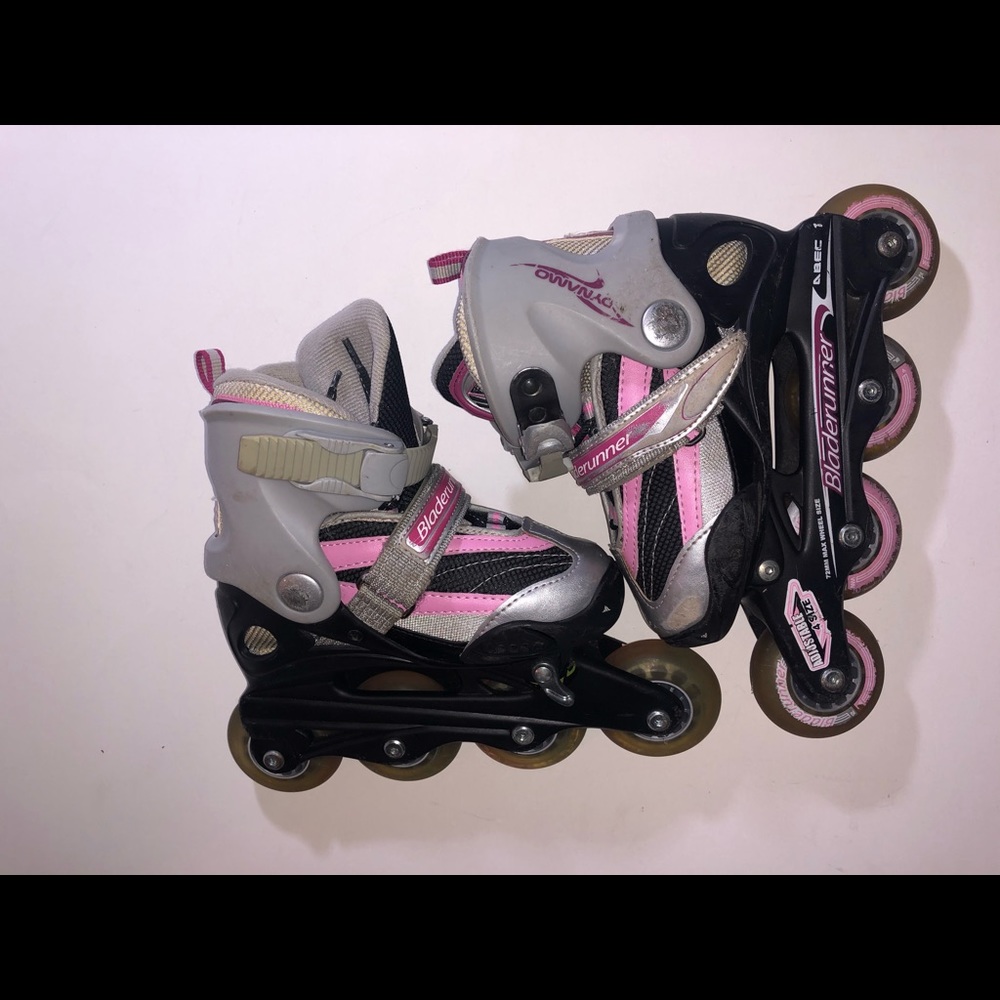 BladeRunner Rollerblade Skates adjustable sz 4